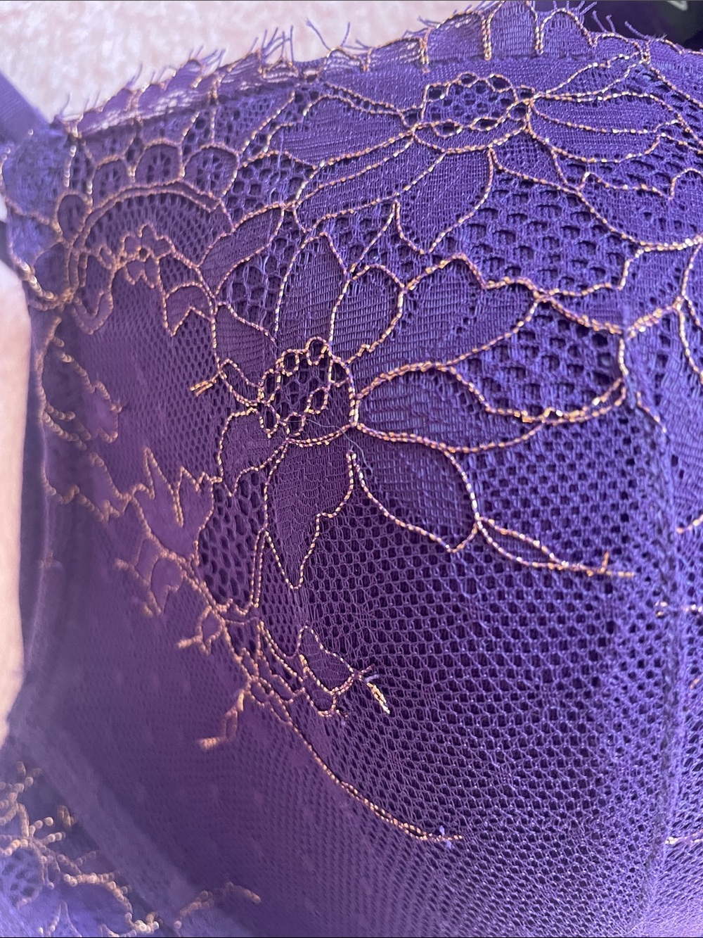 🎀✨ VALEGE Lace Bra 38C - Picture 9 of 11
